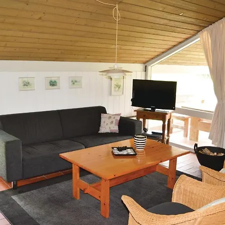 3 Bedroom In *